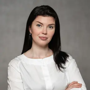 Лонгинова Алина Олеговна